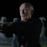 Ulasan 'Wild Horse Nine' - Trik-Trik Aman Martin McDonagh Ternyata Masih Memikat!