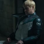 Mengungkap Kenapa Identitas Green Lantern Guy Gardner Sangat Berbeda dari Hal dan John, Menurut Nathan Fillion!