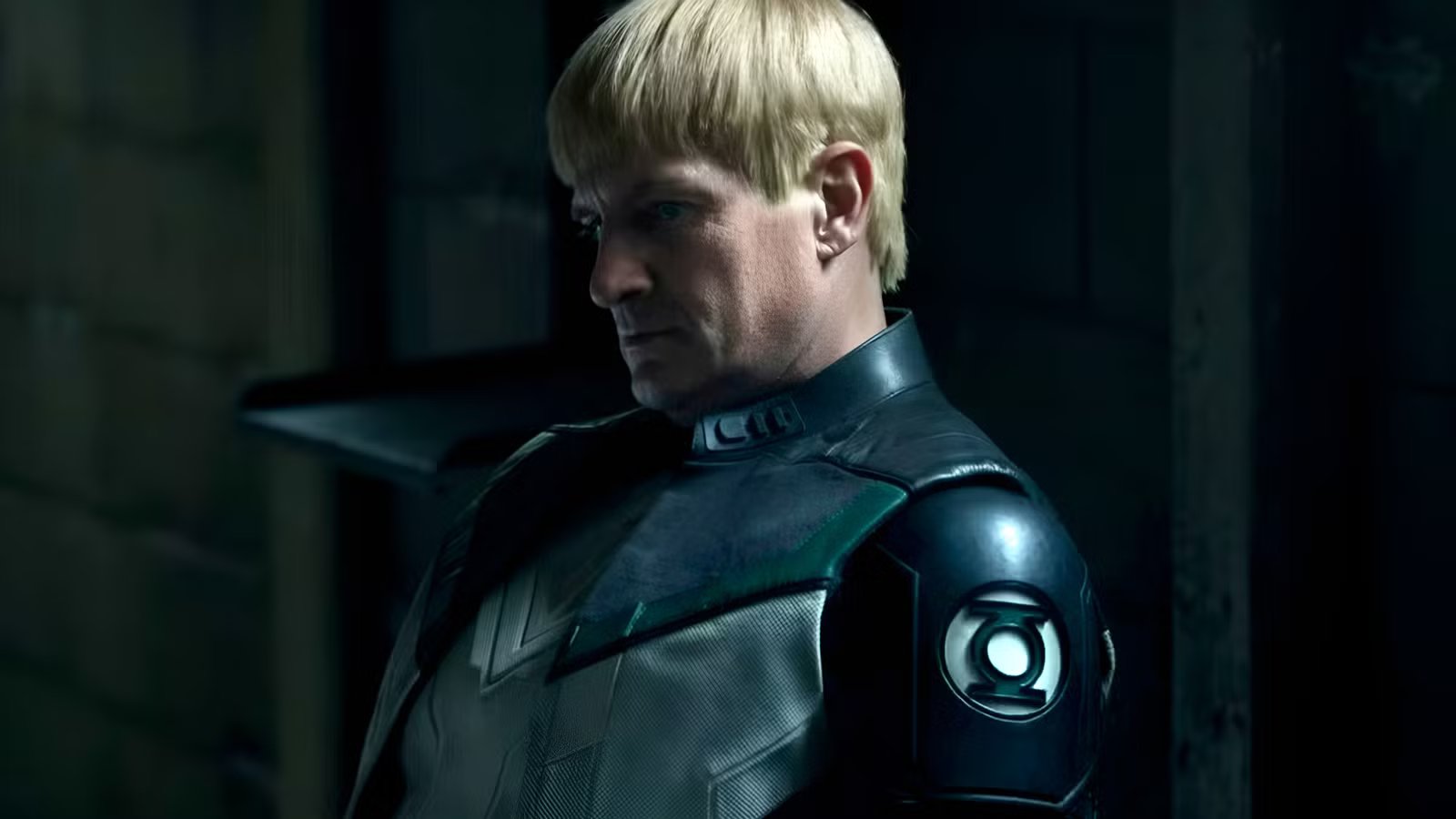 Kembalinya Nathan Fillion sebagai Guy Gardner di Finale Musim 1 Lanterns!
