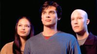25 Tahun Kemudian, Episode-episode Keren di Smallville Masih Jadi Penanda Kualitas Tiap Musim!