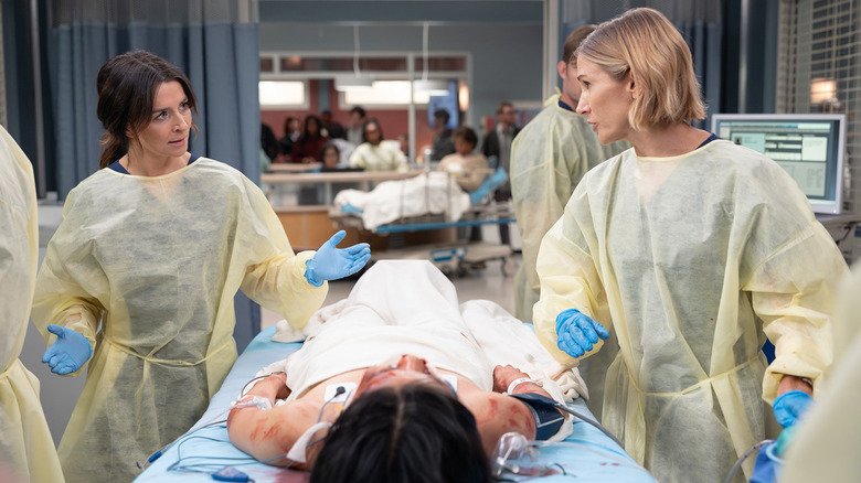 Toni and Amelia on Grey's Anatomy