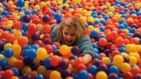 Film Horor 17% RT ini Catatkan Penurunan Box Office Bersejarah ke-4 Blumhouse dalam Dua Tahun!