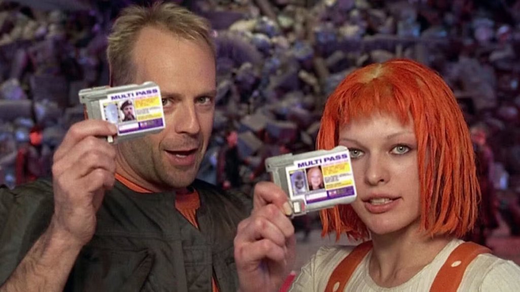 Bruce Willis and Milla Jovovich in The Fifth Element