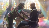 James McAvoy Usulkan Serial Star Trek untuk Memerankan Kembali Patrick Stewart Muda!