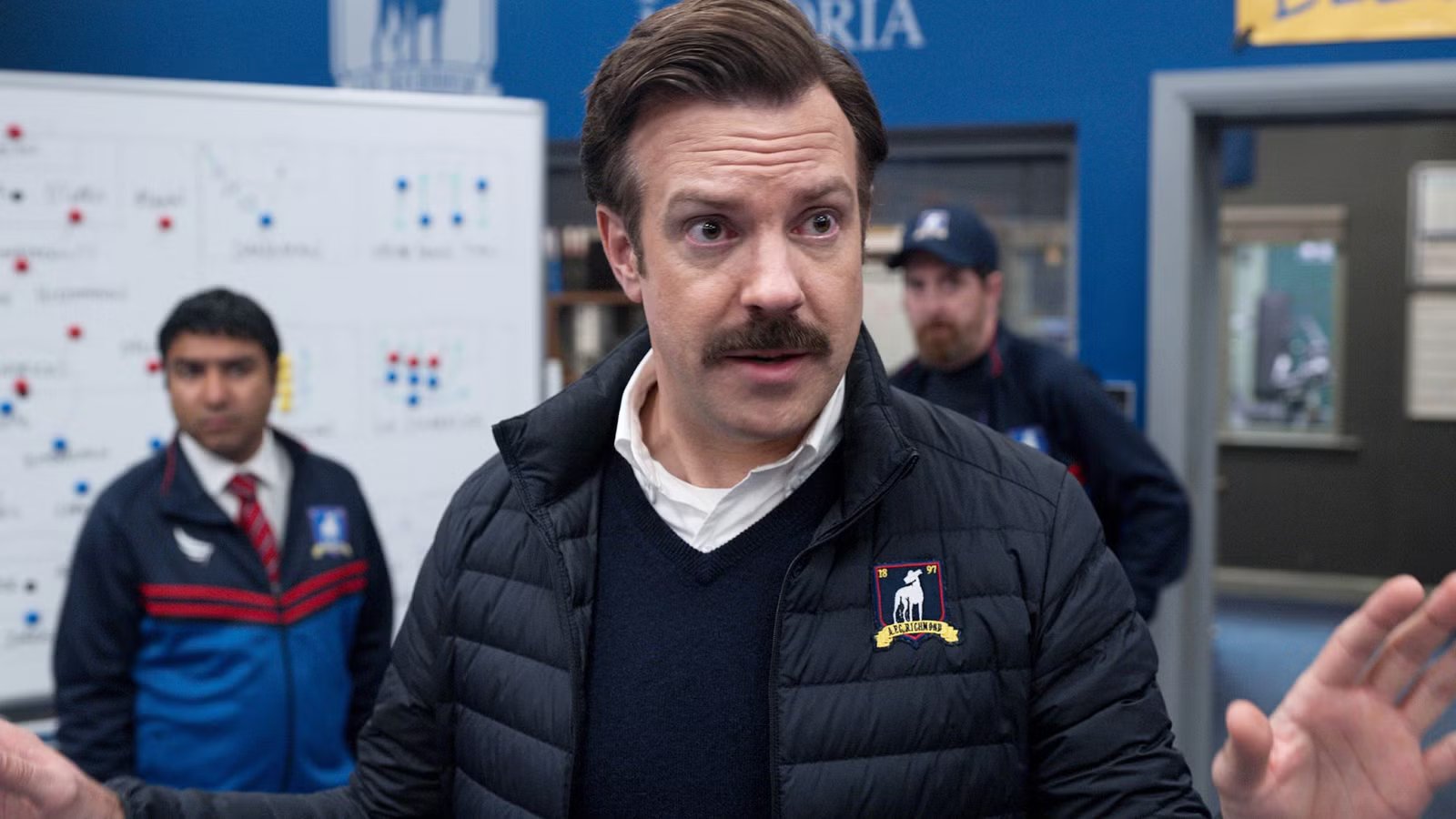 Kabar Mengecewakannya: Jason Sudeikis Ungkap Nasib Ted Lasso Season 5!