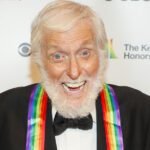 Dick Van Dyke Ungkap Harapannya untuk Hidup Lebih Lama: Inspirasi di Balik Senyuman!