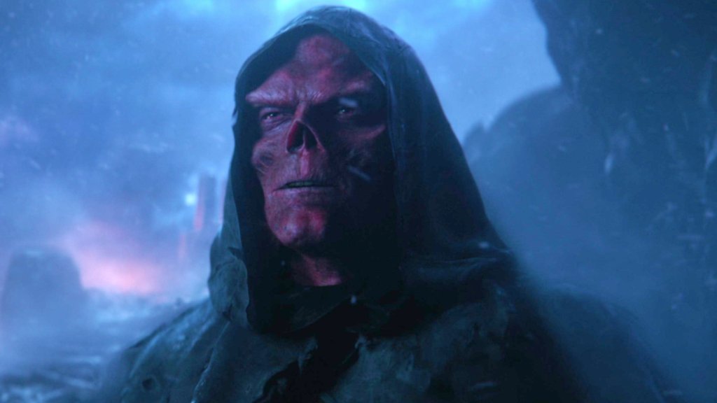 Johann Schmidt sebagai Red Skull di Vormir dalam Avengers: Endgame