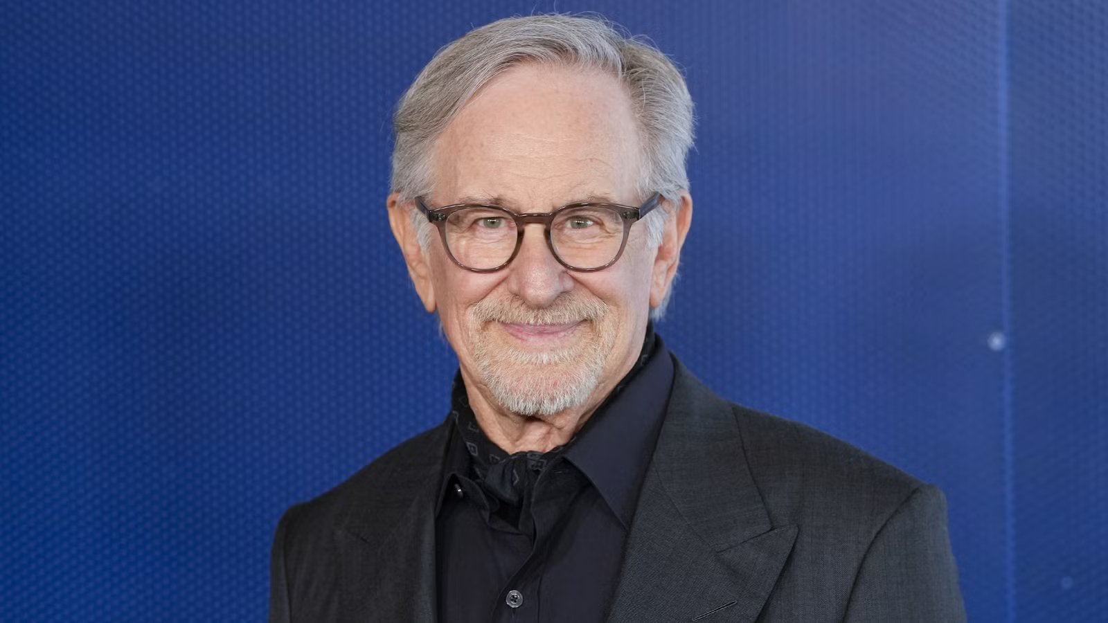 Alien Thriller Pertama Steven Spielberg dalam 20 Tahun Akhirnya Tayang di Streaming!