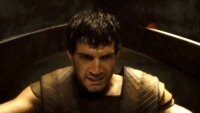 Sebelum Jadi Superman, Henry Cavill Sudah Jadi Superhero di Film Pertamanya 15 Tahun Lalu!