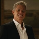 Jadwal Rilis Streaming Gratis yang Tepat pada Waktunya untuk Serial Terbaru Timothy Olyphant